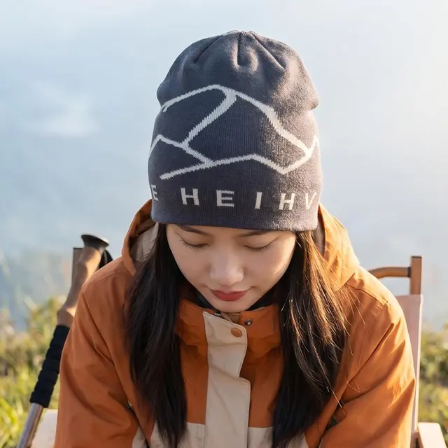 Women's Beanie, model HJ-HZ-MM3147